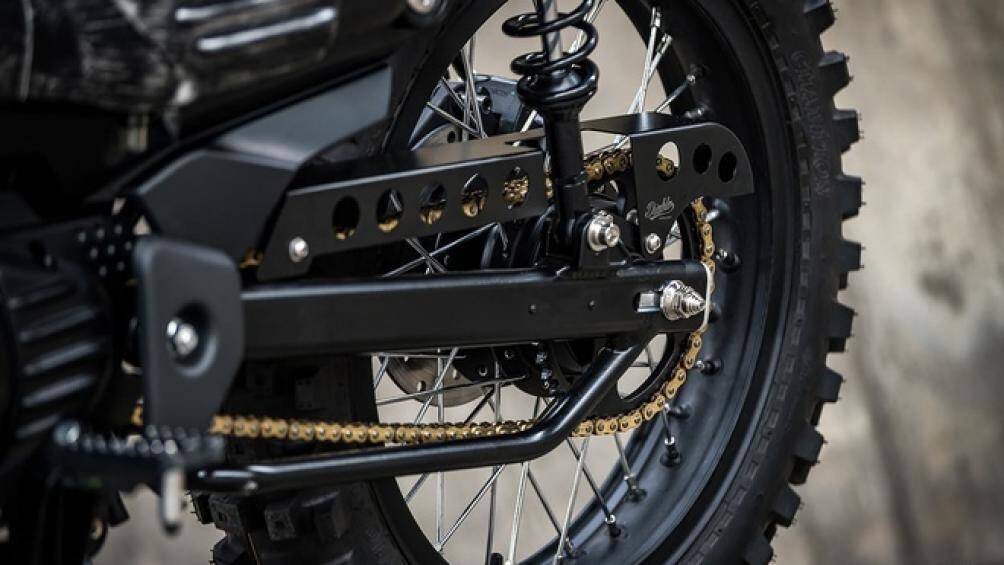 Honda CT125 được trang bị khối động cơ 124,8cc 4 thì, xy-lanh đơn cho sức mạnh 9,5 mã lực