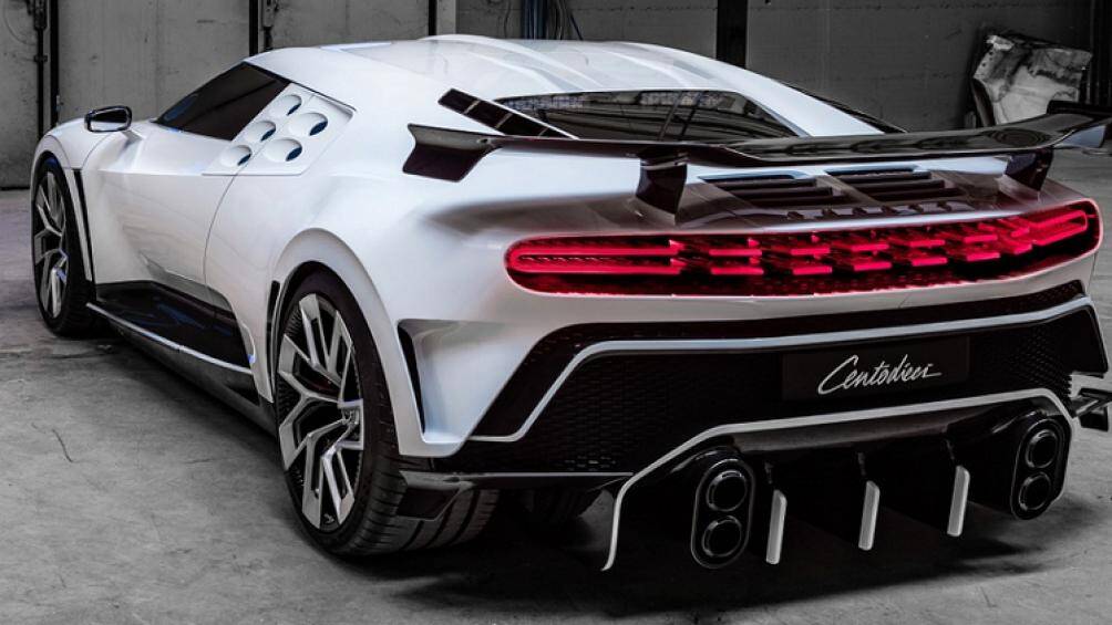 Bugatti Centodieci được trang bị động cơ W16 quad-turbo 8.0L, cho công suất 1.578 mã lực