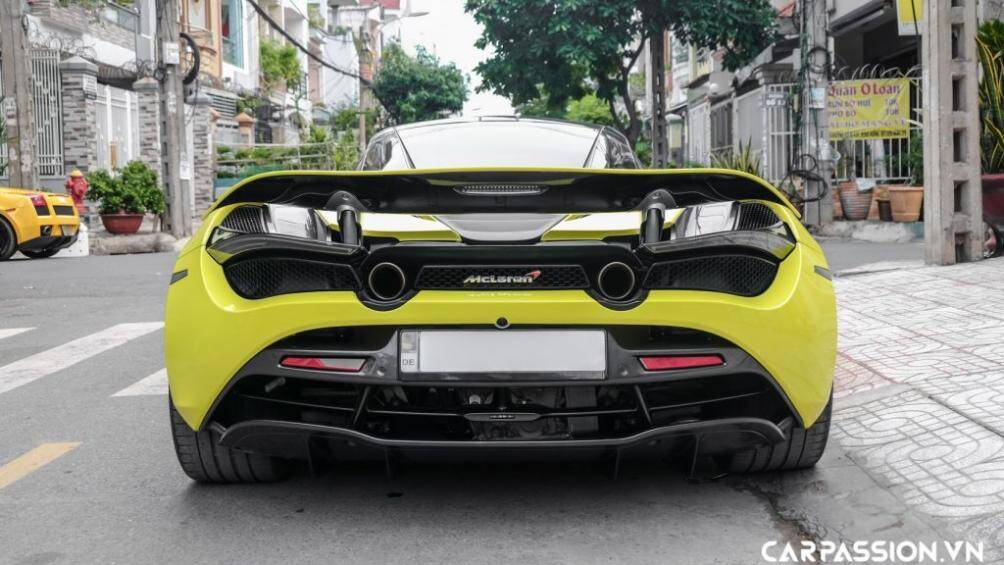 McLaren 720S có khối lượng khá nhẹ, chỉ khoảng 1.283 kg, nhẹ hơn 18 kg so với chiếc 650S