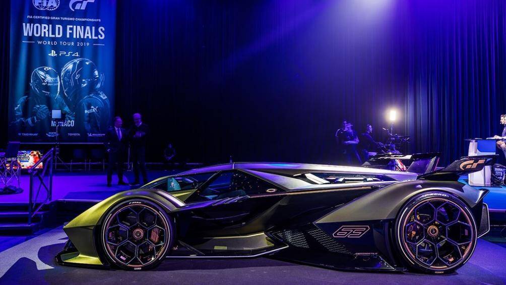 Với thiết kế đột phá và táo bạo, chắc chắn nhiều nhà sưu tập giàu có trên thế giới sẽ mong muốn Lamborghini sản xuất giới hạn chiếc Lambo V12 Vision GT này