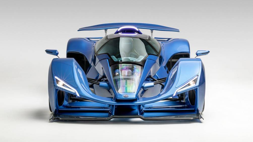 Ghế ngồi của cả 2 phiên bản đều làm được từ sợi carbon