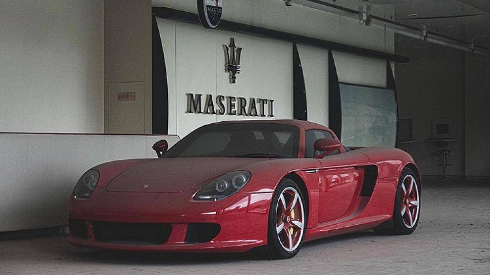 Một đại lý phân phối siêu xe tại Hàng Châu, Trung Quốc vào năm 2005 đã phải đóng cửa sau 7 năm vì đạo luật chống tham nhũng được thông qua