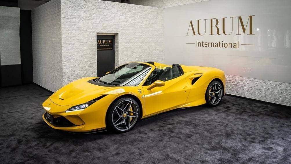 Một số thông tin ban đầu cho hay, chiếc siêu xe mui trần Ferrari F8 Spider đầu tiên về Việt Nam được nhập khẩu từ Đức