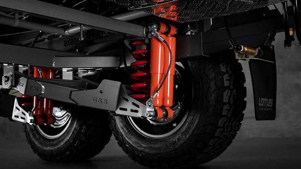 Lotus Caravans Off Grid 2020 mới sở hữu bộ la-zăng 17 inch độc nhất kết hợp lốp AT cứng cáp nhất của BF Goodrich sẽ sẵn sàng đương đầu các cung đường off-road