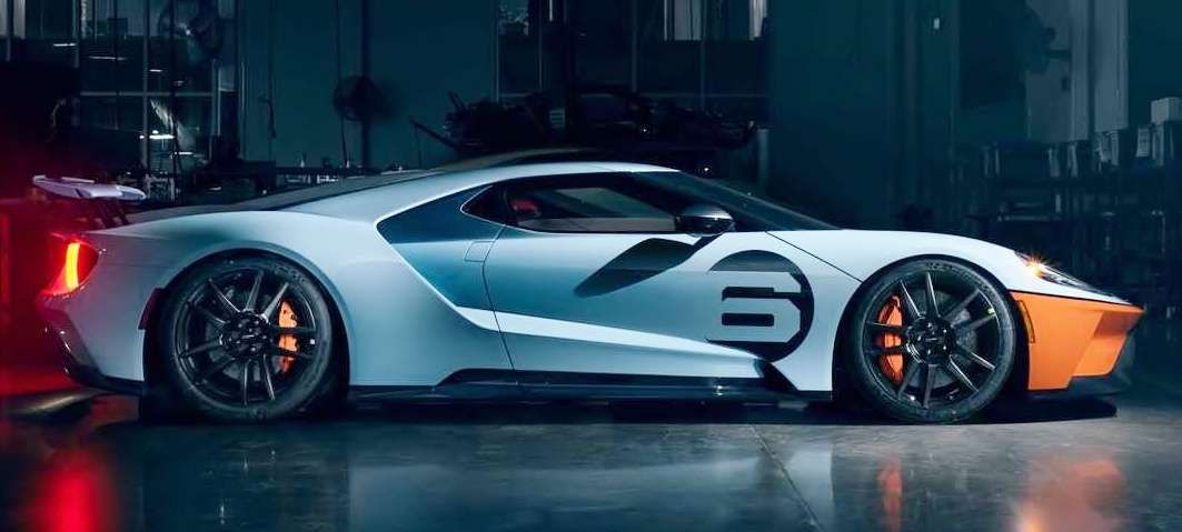 Nhìn lại thời gian qua, dường như các động thái của Ford dọn đường cho sự kiện giới thiệu phiên bản đặc biệt mới của siêu xe hàng đầu Ford GT