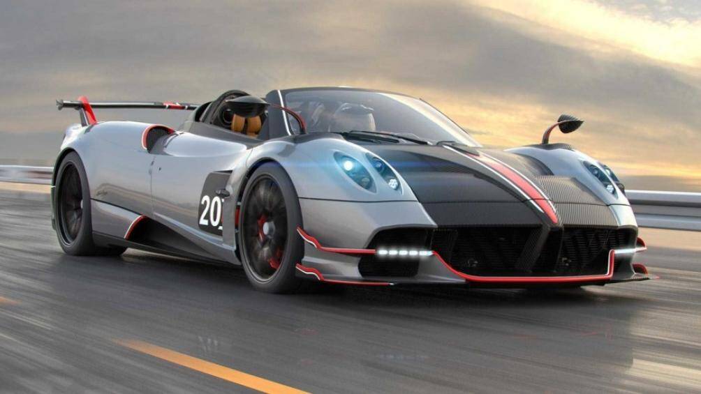5. Pagani Huayra (vận tốc tối đa: 383 km/h)