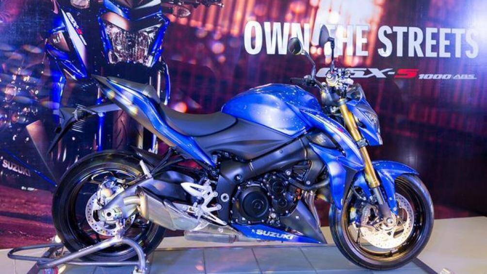 3. Suzuki GSX-S1000 2020 (giá: 11.099 USD)