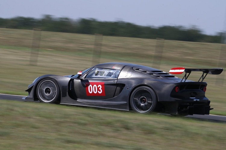 Phiên bản cụ thể JP ZEROrace sử dụng một khối động cơ tăng áp kép V6 dung tích 3.5 lít nhưng tua máy lên tới 7.200 vòng/phút