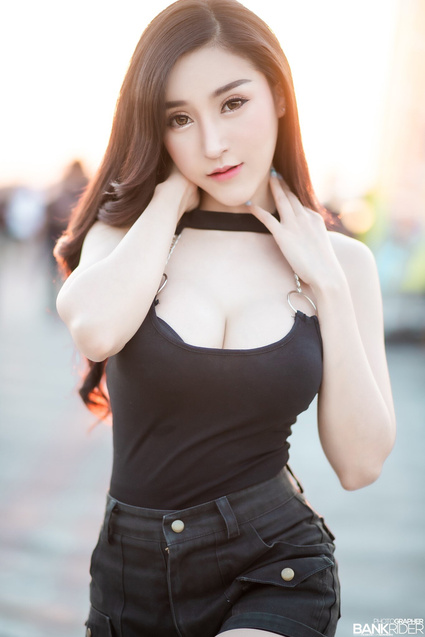 Wanatsanan sở hữu lượng fan đông đảo khắp châu Á