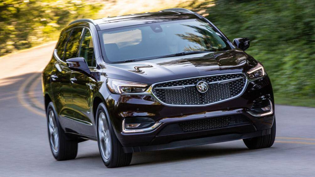 7. Buick
Đứng ở vị trí thứ 7, Buick sẽ tiếp tục tập trung vào phân khúc xe đa dụng gầm cao trong năm nay và bắt đầu với việc giới thiệu Encore GX (lớn hơn một chút) và Envision nâng cấp vào năm 2021