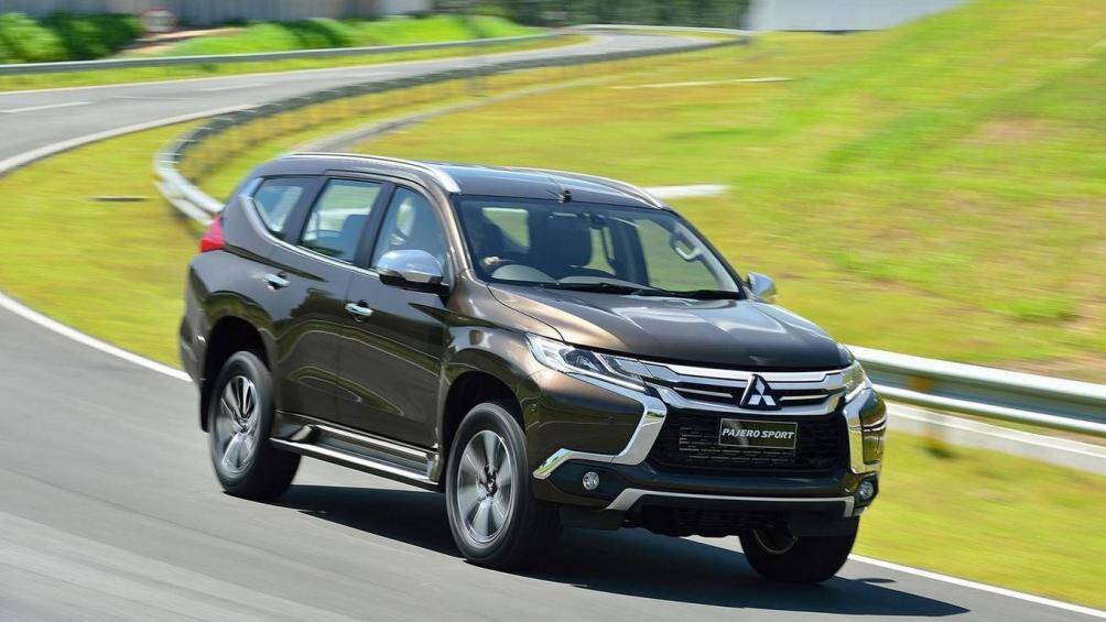 6. Mitsubishi
Đây là thương hiệu duy nhất của nước Nhật có mặt trong danh sách này, Mitsubishi có lợi thế hơn các mẫu xe đến từ nước Nhật khác nhờ hệ thống thông tin giải trí đầy đủ, đơn giản và dễ sử dụng