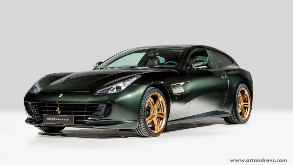 GTC4 Lusso là chiếc xe 4 chỗ thuộc phân khúc Grand Tourer , nó được biết đến là “người kế thừa” của mẫu xe Ferrari FF