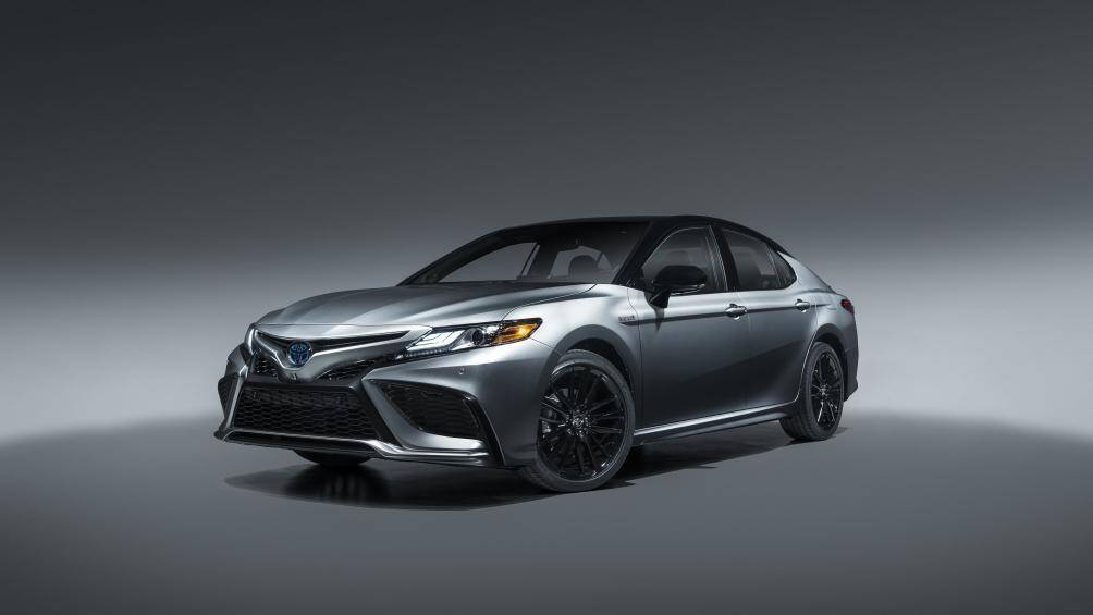 Động cơ 2.5L cho công suất 206 mã lực, động cơ V6 3.5L cho công suất 301 mã lực và động cơ hybrid (sự kết hợp của động cơ 2.5L với một động cơ điện) cho tổng công suất đầu ra 208 mã lực