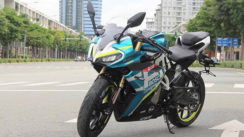 10. CFMOTO 300SR 2020