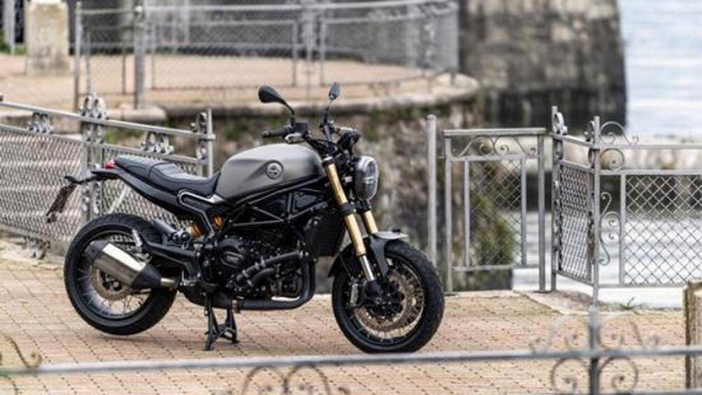 3. Benelli Leoncino 800 Trail 2020
