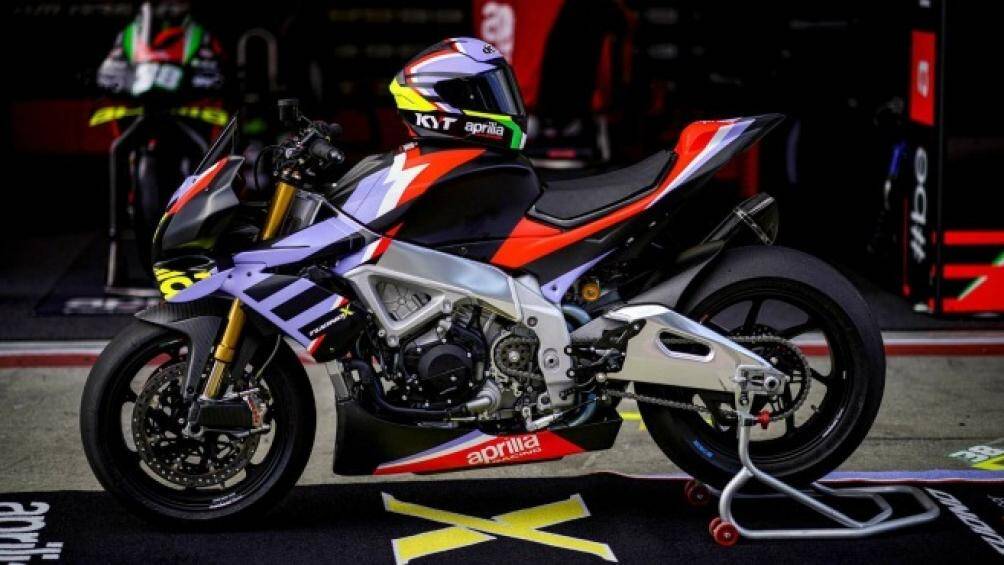 Mới đây vào ngày 28/8/2020, nhà sản xuất xe Aprilia đã tung ra ấn phẩm siêu xe đường đua Tuono V4 X