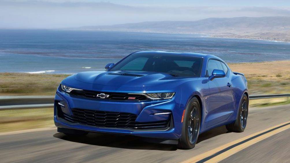 4. Chevrolet Camaro SS 2020 sử dụng động cơ V8 6.2 lít cho công suất tối đa 455 mã lực