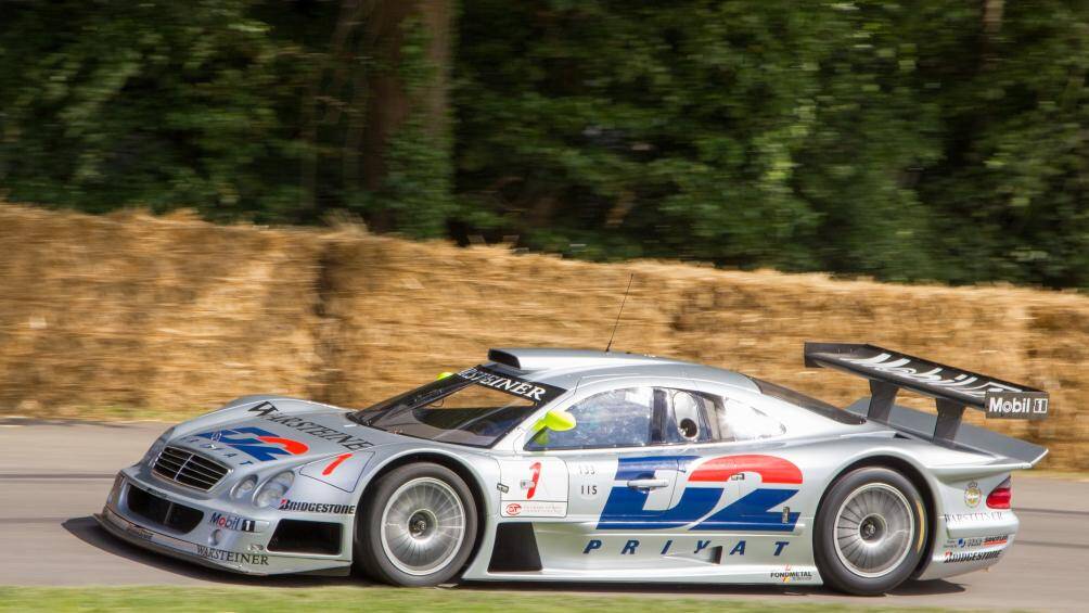 Mercedes-AMG CLK LM 1998 được sản xuất 5 chiếc.
Sau khi chinh phục FIA GT Championship, Mercedes muốn tham gia giải đua Le Mans vào năm 1998. Họ đã chế tạo CLK LM để tham gia, với động cơ M120 V12 cho công suất 600 mã lực và đạt tốc độ 330km/giờ