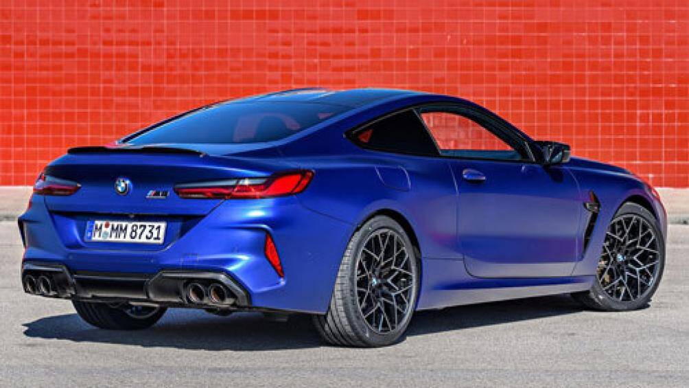 10. BMW M8 Competition 2020 (thời gian tăng tốc từ 0-100 km/h: 3,3 giây)