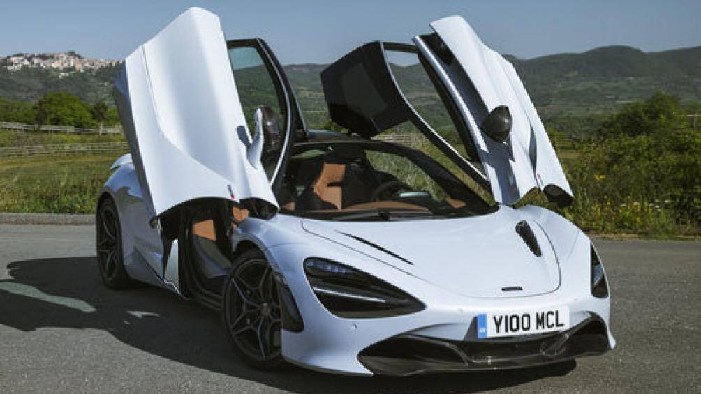 3. McLaren 720S 2020 (thời gian tăng tốc từ 0-100 km/h: 2,7 giây)