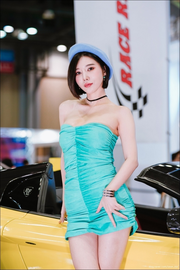 Thân hình cân đối cùng 3 vòng bốc lửa khiến cô nàng chiếm trọn được cảm tình của phái mạnh