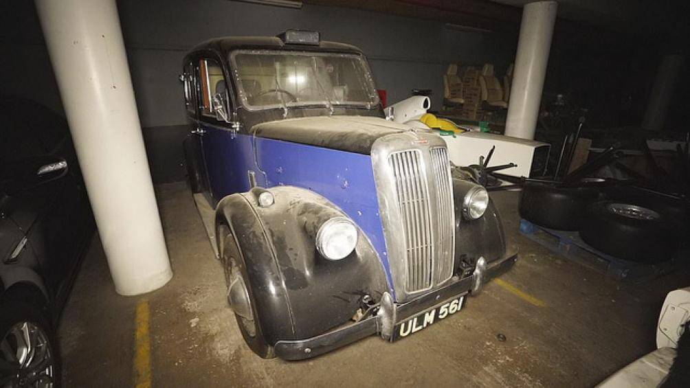 Đại diện của Bristol Cars chia sẻ rằng, những chiếc xe bị bỏ hoang tại bãi đỗ xe chẳng khác nào một đống sắt vụn
