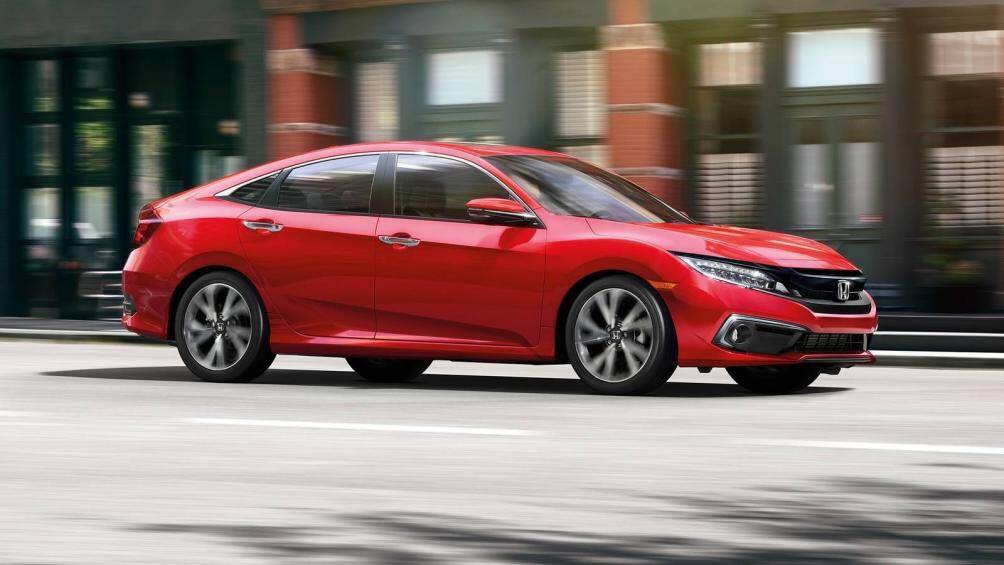 5. Honda Civic mất trung bình 47,4 ngày để bán lại 1 chiếc xe đã qua sử dụng, giá bán trung bình 16.725 USD