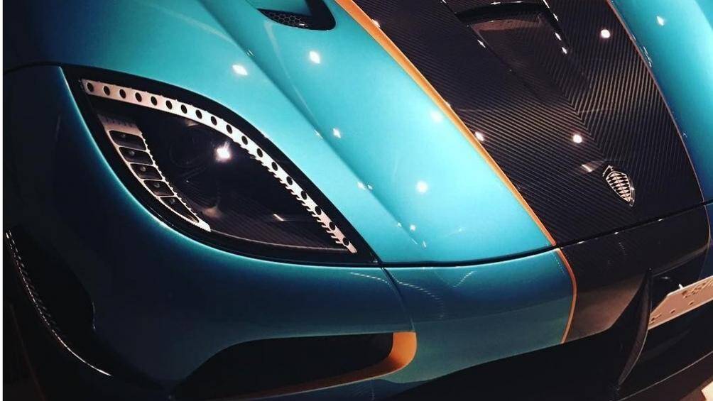 Hiện chưa rõ giá xe Koenigsegg Agera RSR tại Nhật Bản. Tại Mỹ, có tuỳ chọn được bán với giá khoảng 1,65 triệu đô la (hơn 36 tỷ đồng)