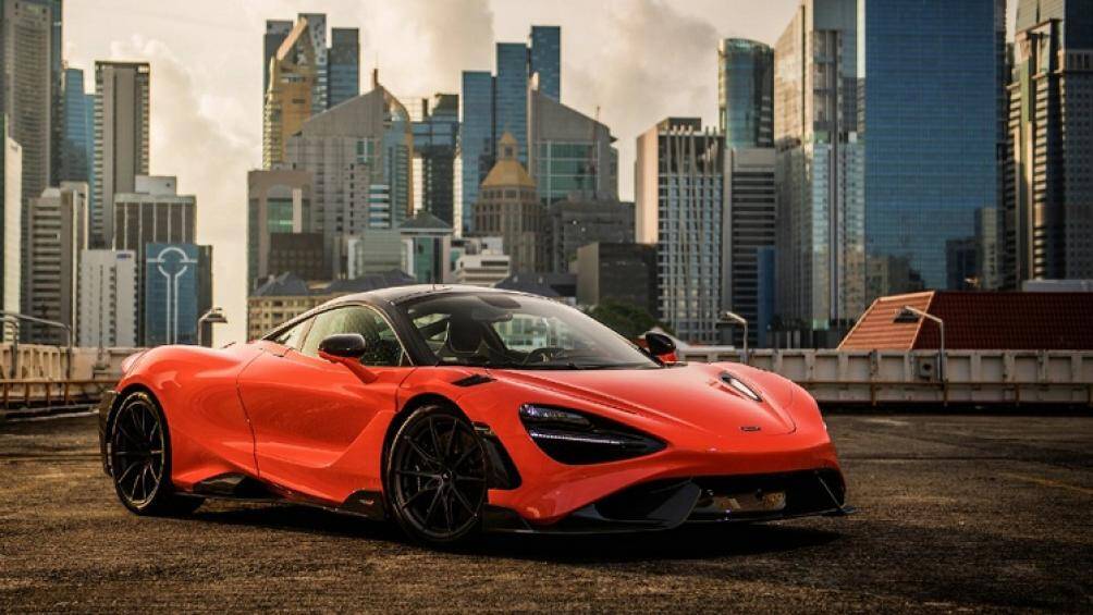 Siêu xe McLaren 765LT đặc biệt này là phiên bản hiệu suất cao của mẫu siêu xe McLaren 720S đã có không dưới 5 chiếc đang lăn bánh tại Việt Nam