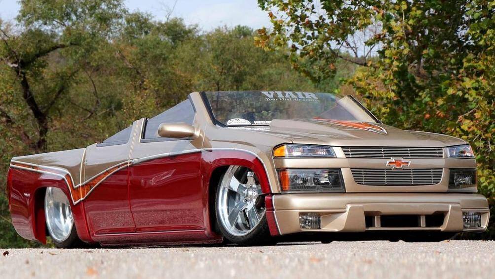 Chiếc xe bán tải Chevrolet Colorado 2005 này đã được xưởng độ ở Mỹ có tên Cool Cars thiết kế và chế tạo lại cực đặc biệt