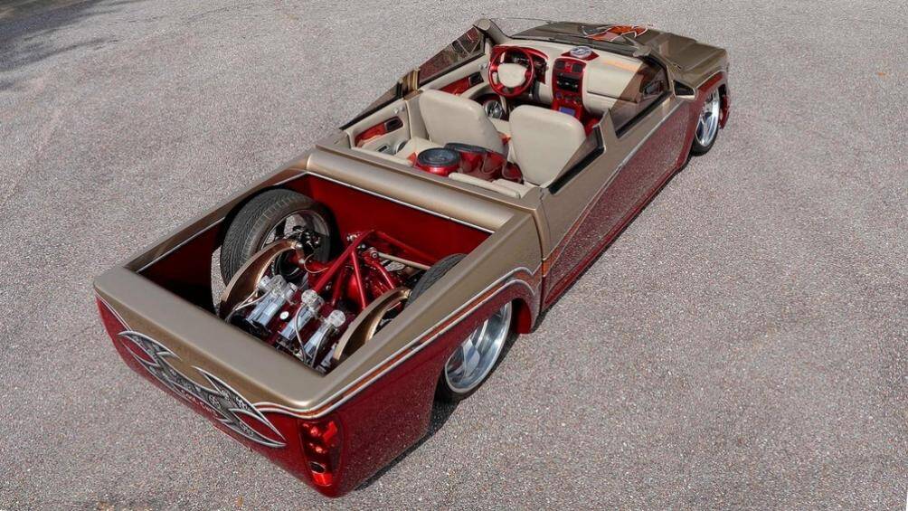 Nó chắc chắn là một trong những chiếc Colorado độ độc đáo nhất trên đời và sẽ được bán đấu giá ước tính 75.000 – 100.000 USD (tương đương 1,7 – 2,3 tỷ đồng)