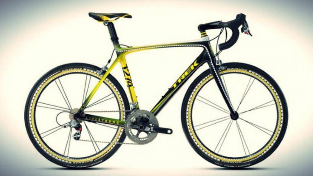 5. Kaws - Trek Madone: Ngoài vẻ đẹp, chiếc xe đạp có giá bán tới 160.000USD (3,7 tỷ đồng) này còn tích hợp một số tính năng về kỹ thuật