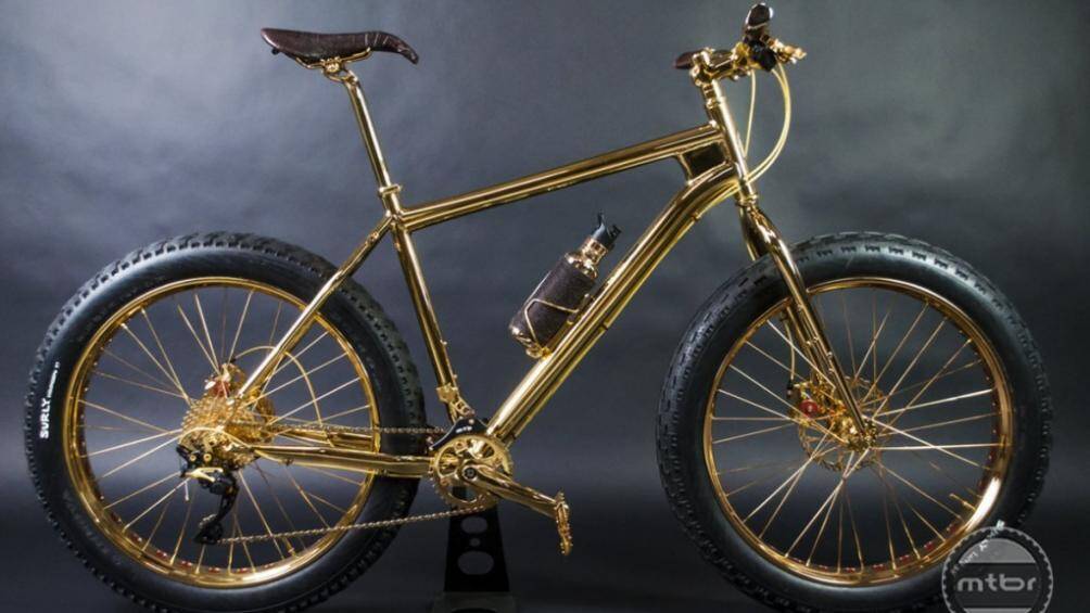1. 24K Gold Extreme Moutain Bike: Đây là chiếc xe đạp đắt nhất thế giới với khung làm bằng vàng nguyên chất 24k có giá 1 triệu USD (23,18 tỷ đồng)