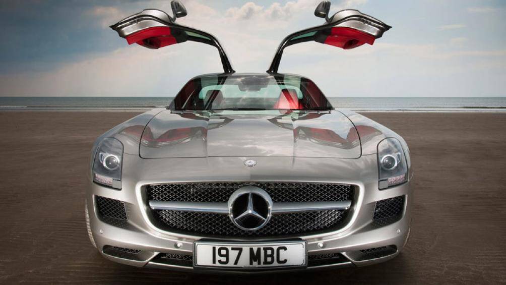 2. Mercedes-Benz SLS AMG