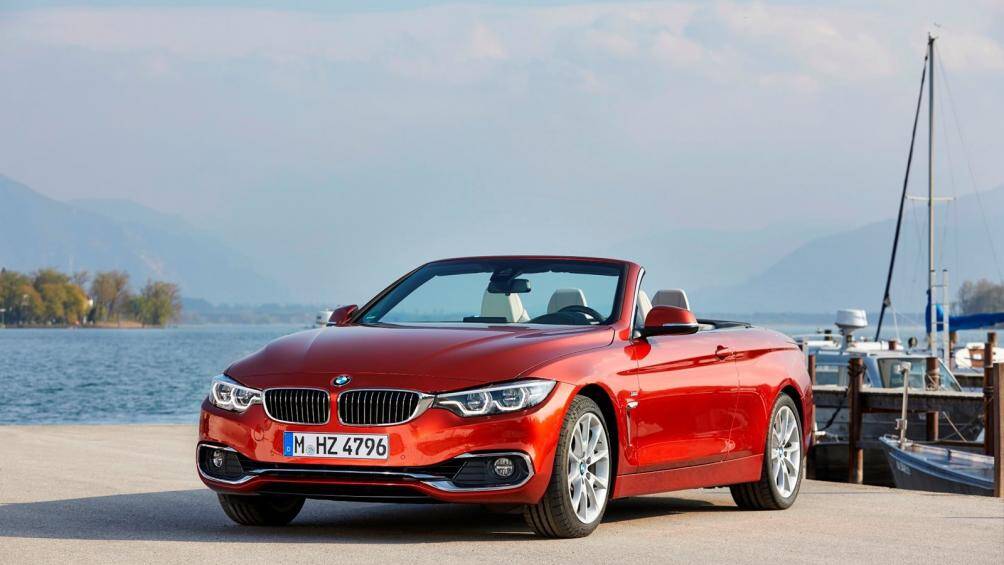 4. BMW 4 Series Convertible 2020 (giá khởi điểm: 55.100 USD)