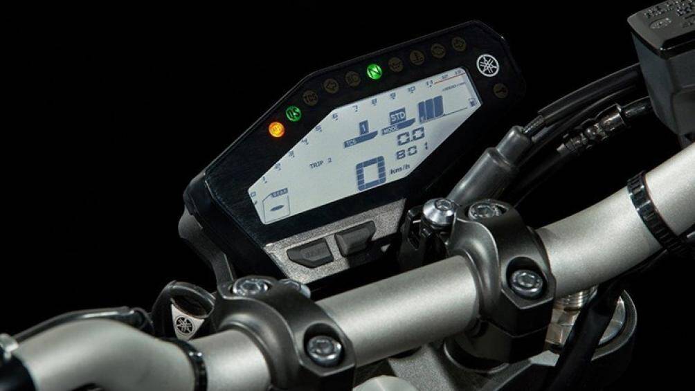 Chắc hẳn khối động cơ của "ông vua lực xoắn" MT-09 sẽ được thay đổi ít nhiều và có khả năng được nâng dung tích lên đúng với con số 900cc