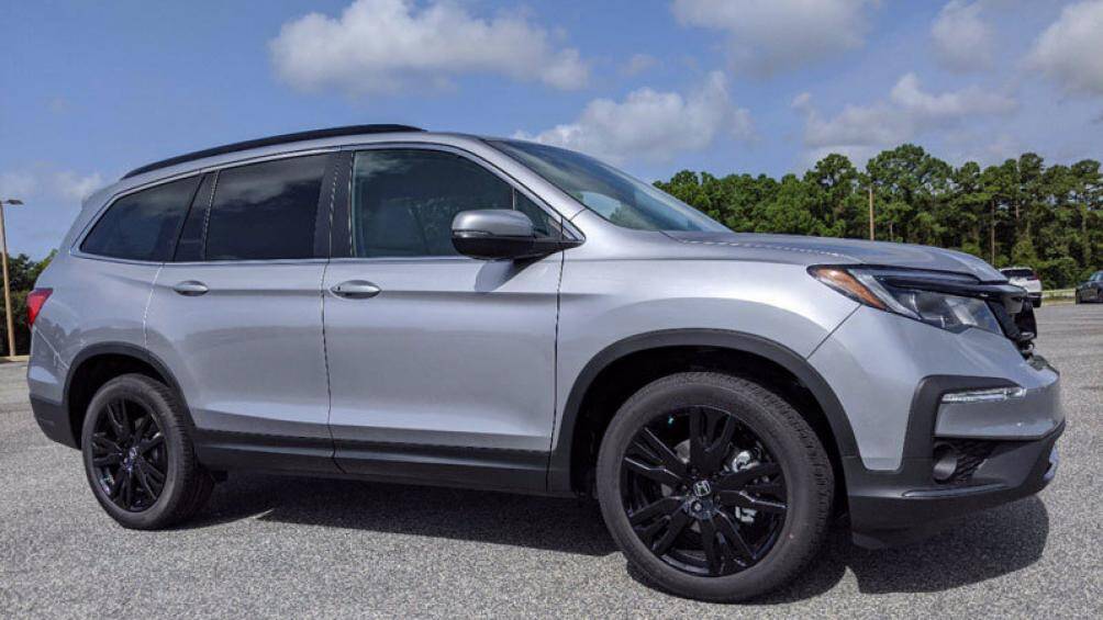 6. Honda Pilot 2021 (giá khởi điểm: 32.250 USD, điểm tổng thể: 7,8/10)