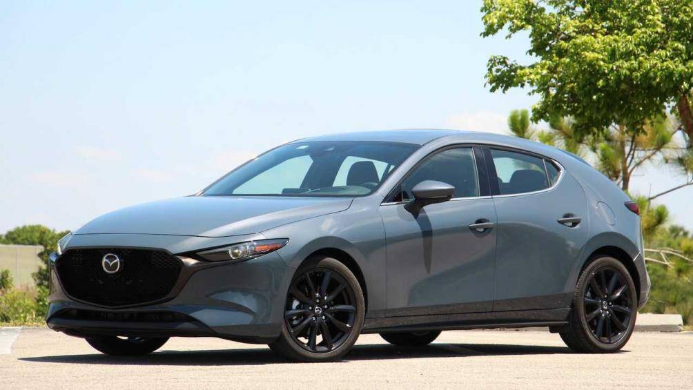 Mazda3 hatchback
Mẫu sedan hạng C của Mazda đã có tới 6 điểm tuyệt đối trong tất cả 6 thử nghiệm va chạm của IIHS