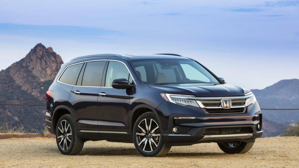 9. Honda Pilot 2020 (giá khởi điểm: 31.650 USD, điểm tổng thể: 8/10)