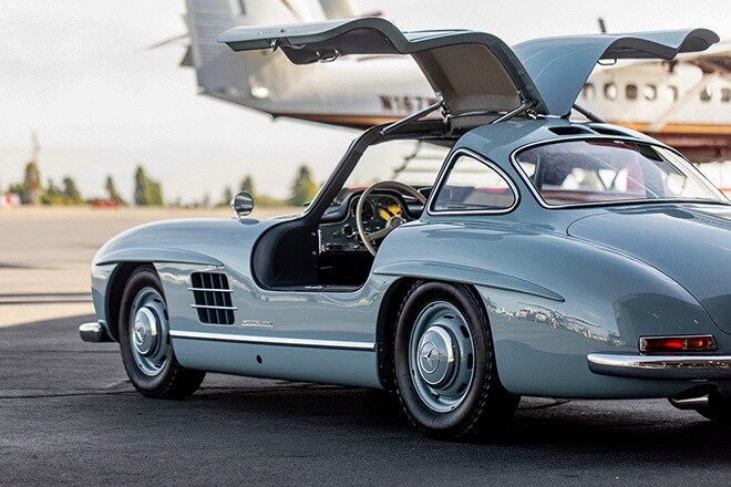 Dù ở trong tình trạng như thế nào những chiếc Mercedes-Benz 300SL Gullwing luôn luôn được các tay chơi xe cổ săn đón và trả với giá bán khủng