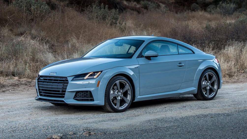 8. Audi TT 2020 (giá khởi điểm: 45.500 USD, điểm tổng thể: 8,3/10)