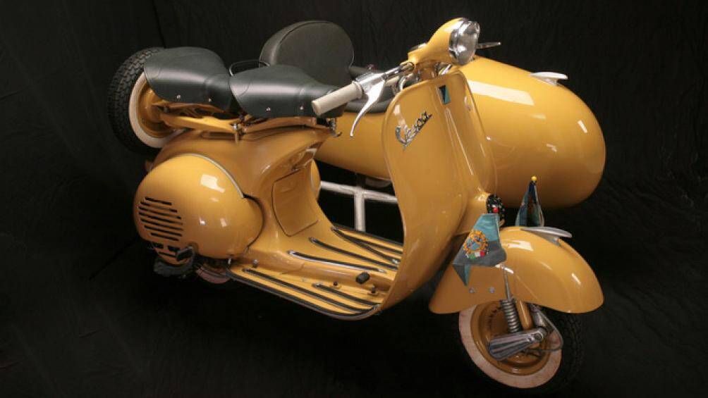 VL 3 Side car 1956 145,6 phân khối, tốc độ tối đa 83km/h