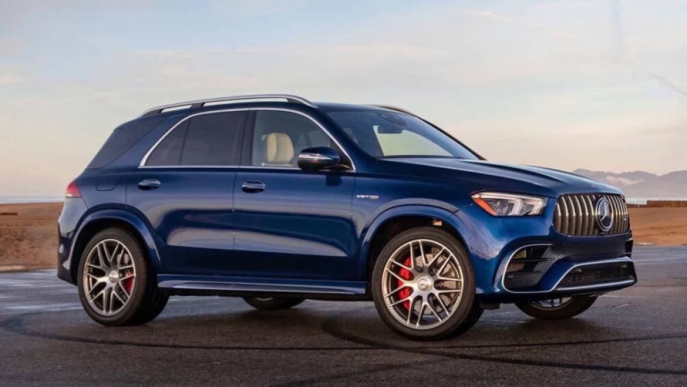 2. Mercedes-Benz GLE 2020 (giá khởi điểm: 56.700 USD, điểm tổng thể: 8,7/10)