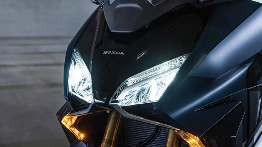 Chế độ Sport mang tới sức mạnh tốt hơn, trong khi chế độ Rain lại phù hợp khi di chuyển dưới trời mưa