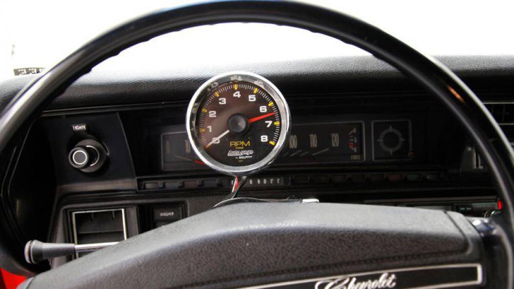 Trên đồng hồ, xe đã chạy được 167.371 km tính từ quá khứ cho đến nay (Ảnh: Bogdan Popa)