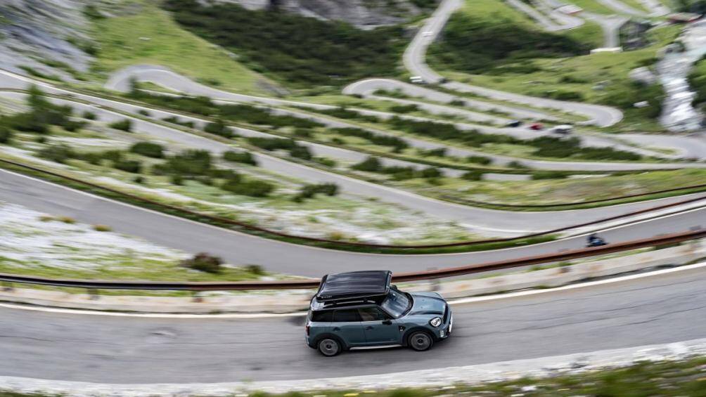 Ở Countryman, xe được thiết kế mang hơi hướng dành cho đường đua nên có thể tăng tốc từ 0-100 km/h chỉ là 5,1 giây