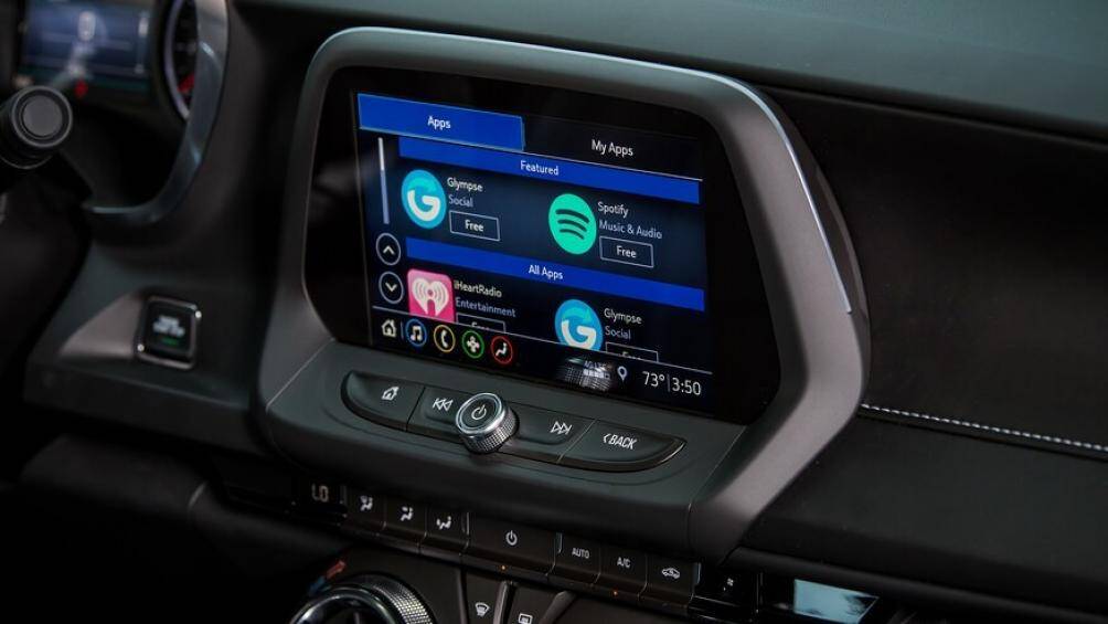 Giá cao nhất lên tới 71.590 USD (1,65 tỷ đồng) cho phiên bản ZL1 Convertible hàng đầu với hộp số tự động