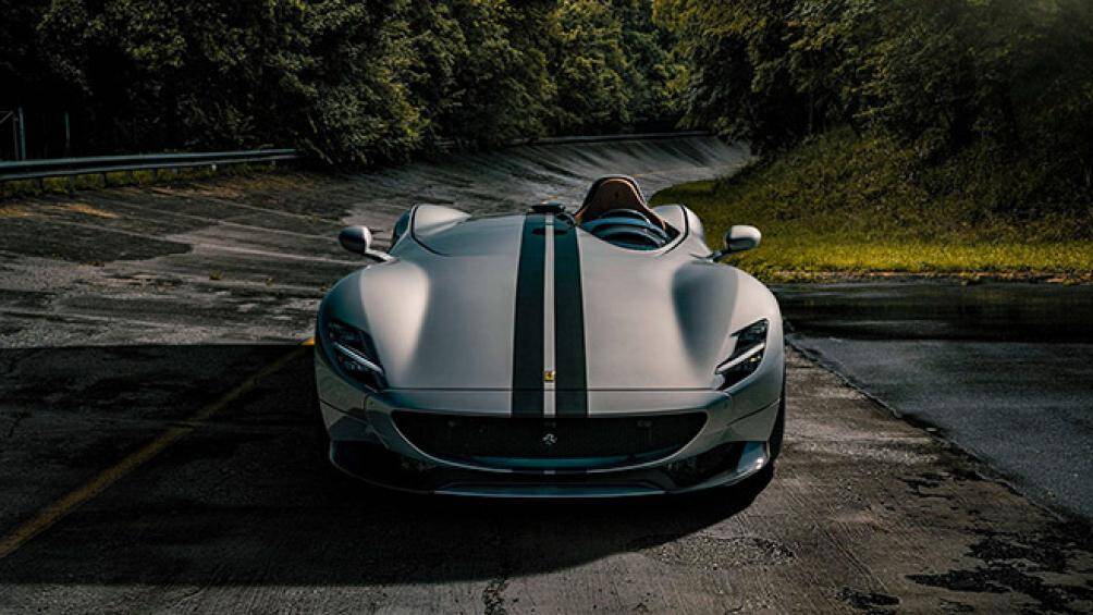 Siêu xe này trang bị động cơ lừng danh trên chiếc 812 Superfast với cấu hình V12 6.5L cho công suất 799 mã lực và mô-men xoắn 719 Nm