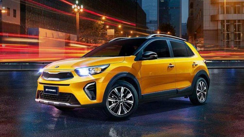 Tại Philippines, Kia Stonic 2021 được phân phối chính hãng theo dạng nhập khẩu nguyên chiếc từ Trung Quốc với 3 phiên bản