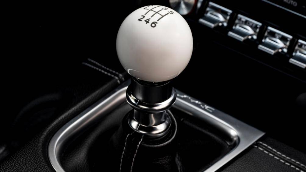 Với động cơ này, chiếc xe có khả năng sản sinh công suất lên tới 453 mã lực, mô-men xoắn cực đại lên tới 529 Nm tại 4600 vòng/phút